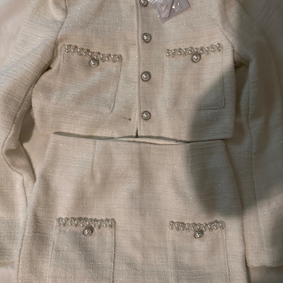 Women 3 piece set, blazer, corset, and skirt - Picture 4 of 4